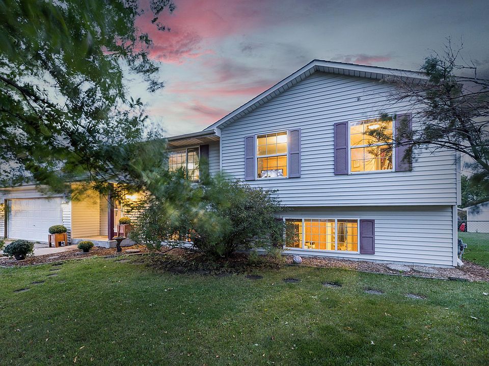 1st image of 504 Henry Cir