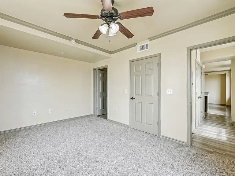 2101 Church Street — Photo 157