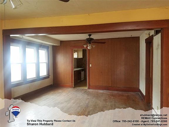 2nd image of 1129 Parker Ave