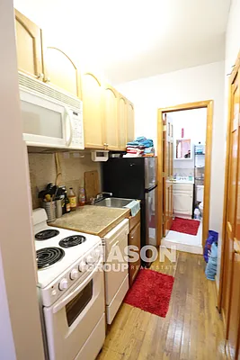 Rented by Mason Group LLC | media 10
