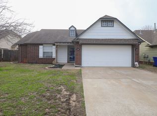5112 N 34th St, Broken Arrow, OK 74014