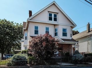 30 Salem St #2, Wakefield, MA 01880