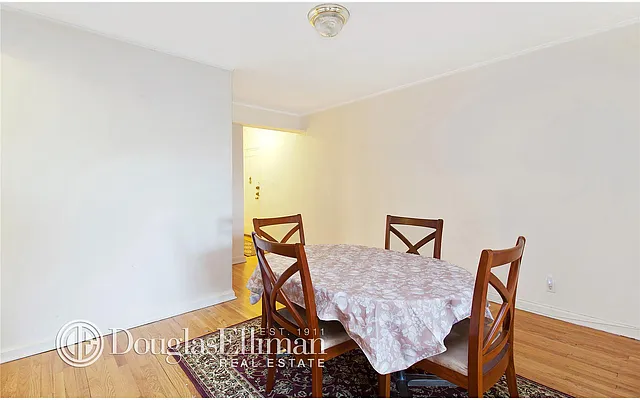 Sold by Douglas Elliman | media 15