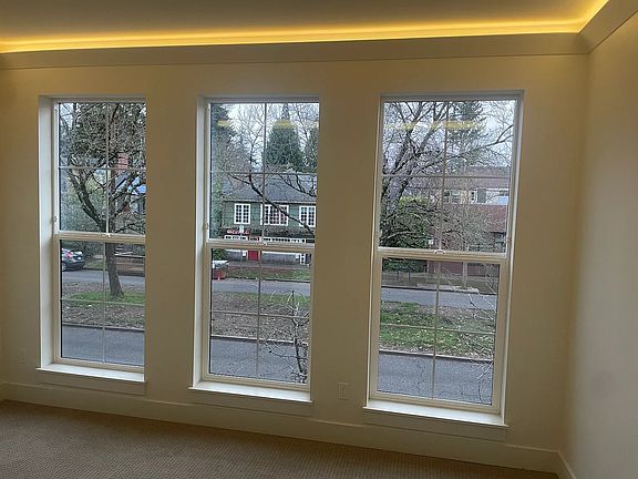 5th image of 6009 NE 30th Ave #4