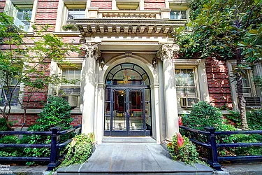 Rented by Brown Harris Stevens