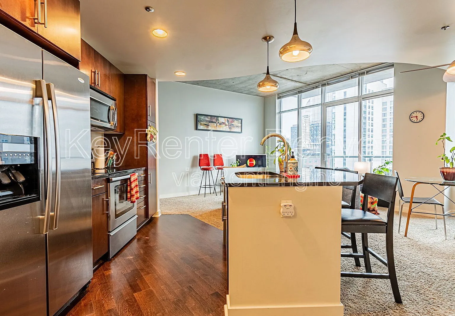 1 bed, 1.0 bath, 816 sqft, $2,700 — Photo 1