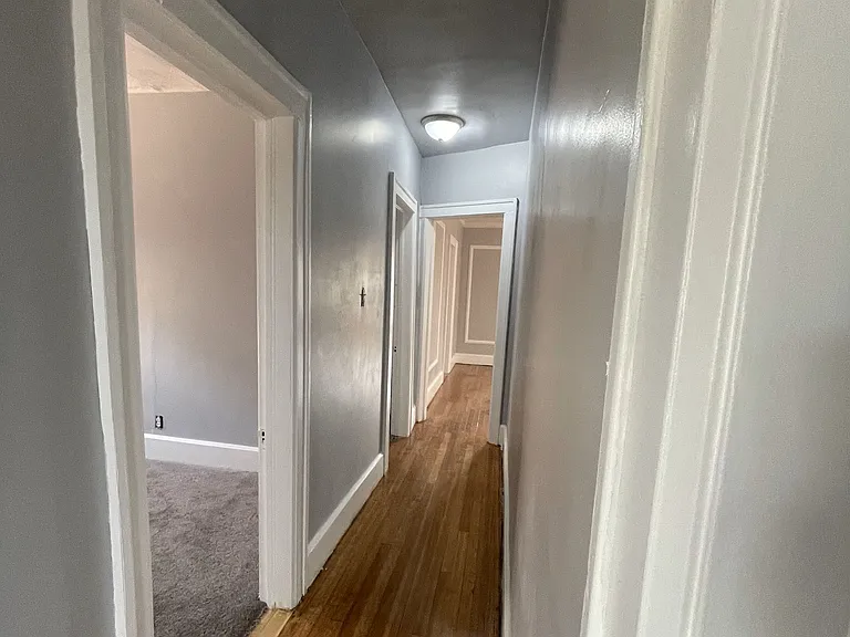 2286 Calvert St — Photo 9