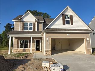 4316 Kirkhill Ct, Wade, NC 28395