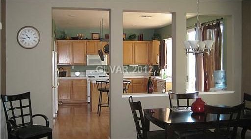 2nd image of 239 Clemson St