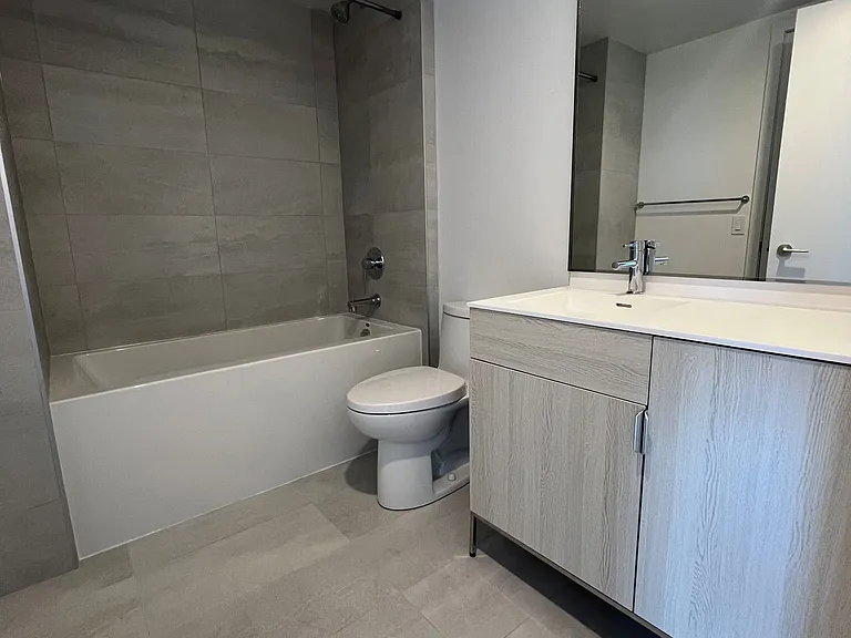 28 Eastern Ave #707 — Photo 13