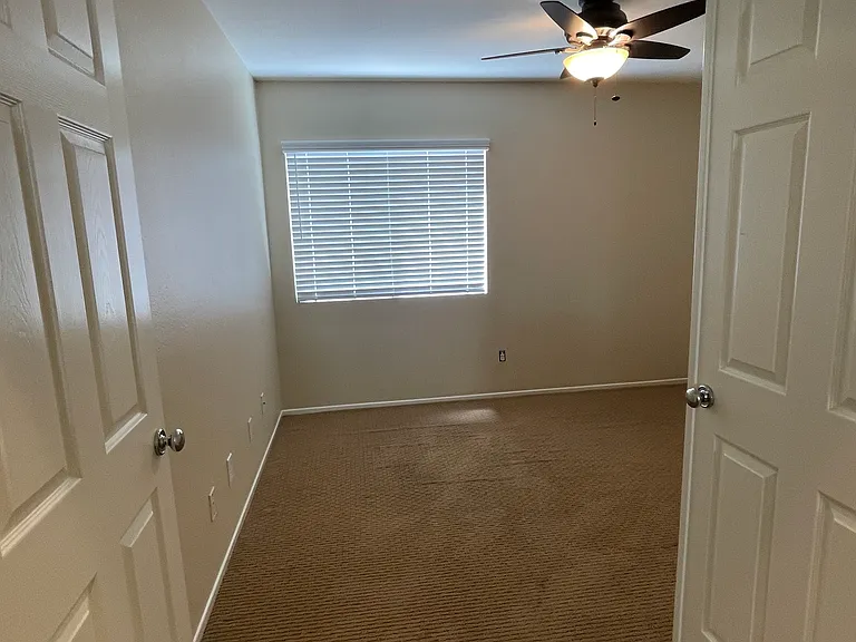 20450 Herbshey Cir — Photo 23