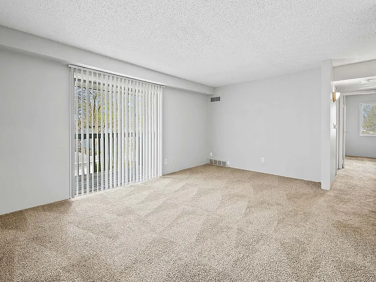 Legacy Meadows — Photo 9