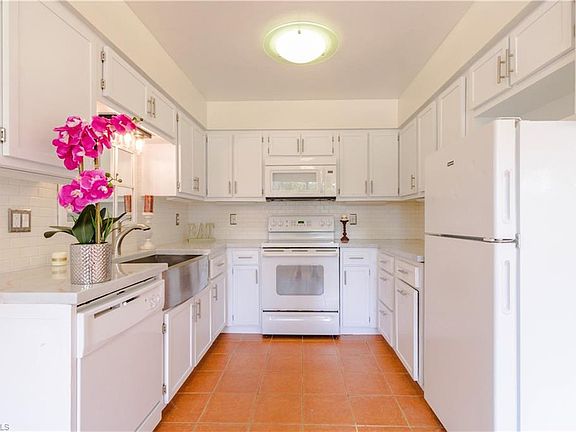 4th image of 411 Plumosa Ave