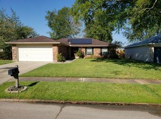 103 E Queens Dr, Slidell, LA 70458