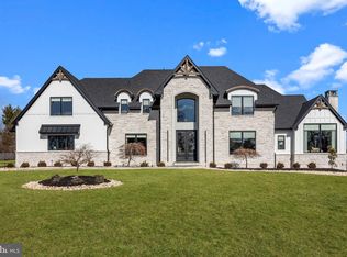 7 Buckman Dr, Newtown, PA 18940