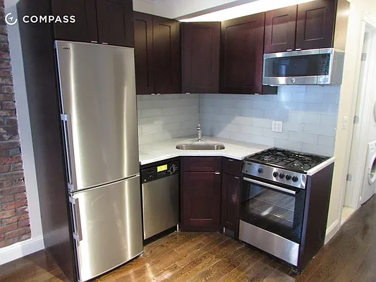 Rented by Compass | media 39