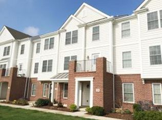 5952 Woodshire Dr, Westerville, OH 43081