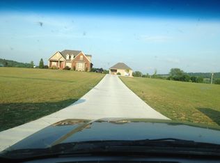 3199 Yell Rd, Lewisburg, TN 37091