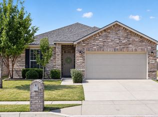 10005 Amosite Dr, Fort Worth, TX 76131