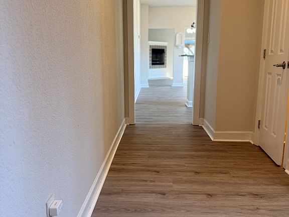 3rd image of 407 16th St #1-B