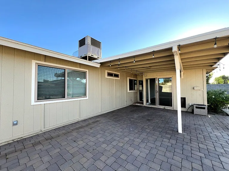 3614 W Tulsa St — Photo 38