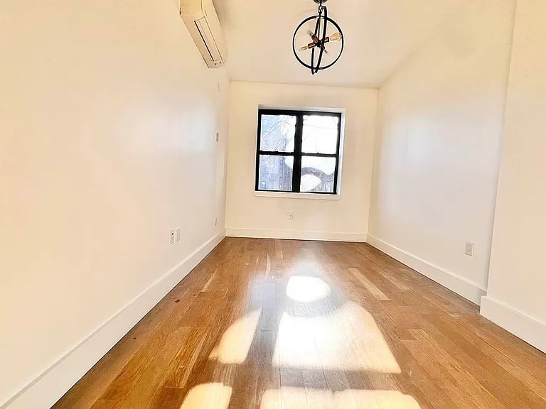 826 Saint Johns Pl #2R — Photo 6