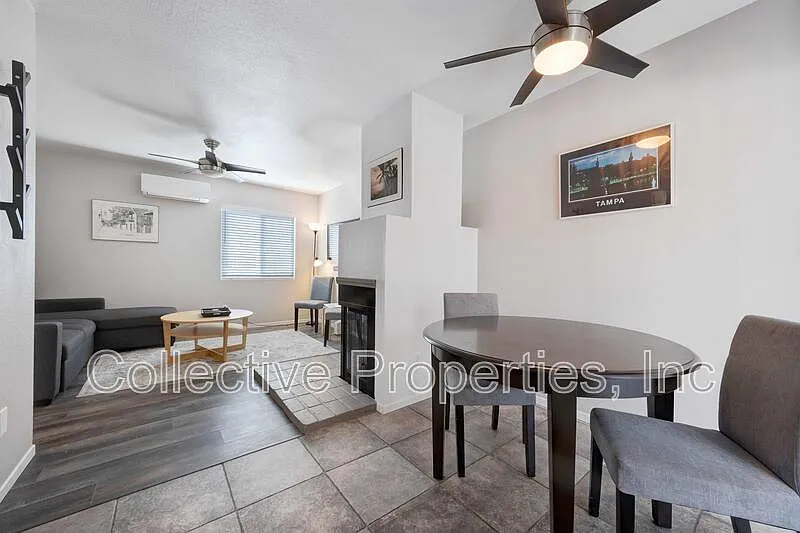 Building Photo - 4921 Long Branch Ave #1