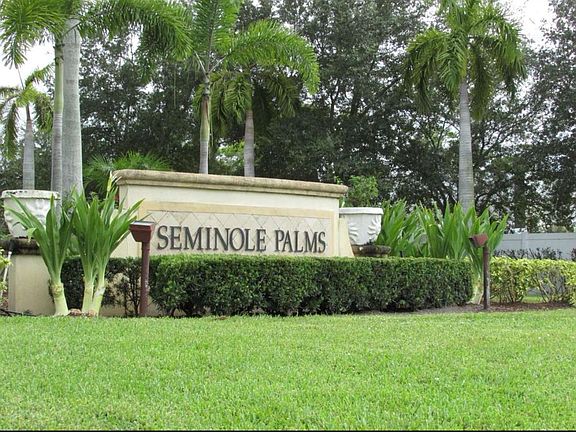 2nd image of 2410 Seminole Palms Dr