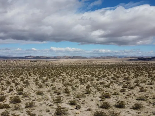 Highway Ca #62, Joshua Tree, CA 92252