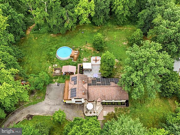 3rd image of 97 Skeet Rd