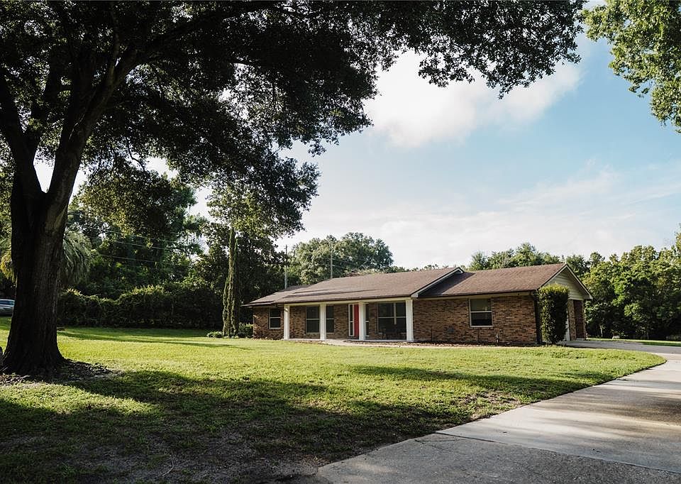 1st image of 9600 AMBLESIDE DRIVE