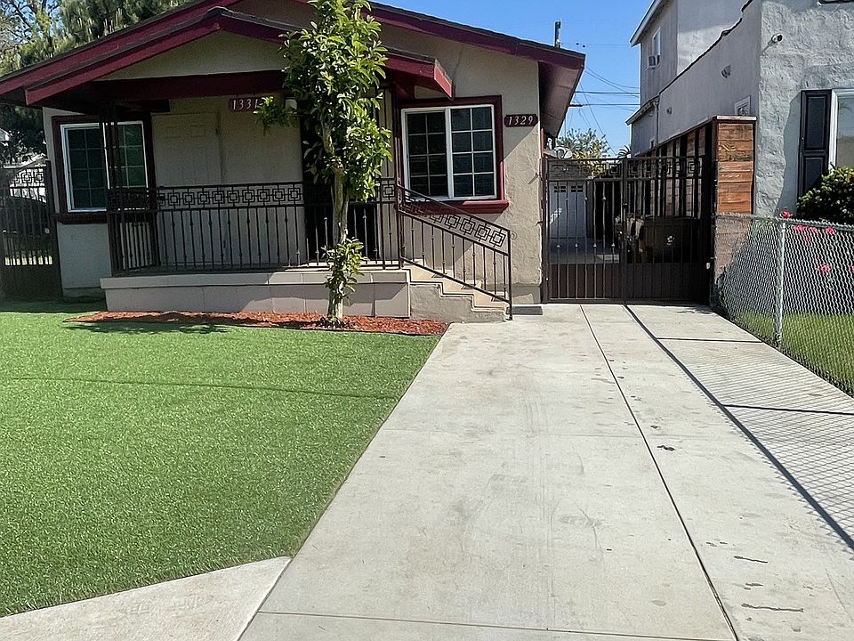 1st image of 1331 W 103rd St