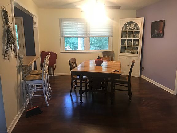 4th image of 838 W Donder Ln