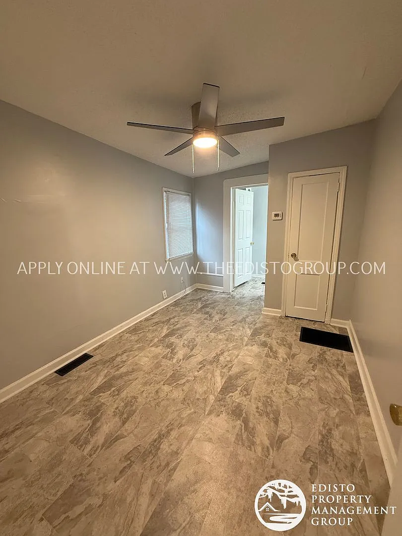 497 A - B Boulevard Street — Photo 3