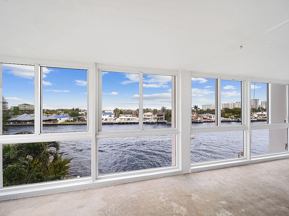1st image of 3100 NE 49th Street #401