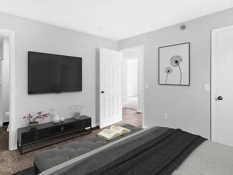 Hamlin Place Estates — Photo 13