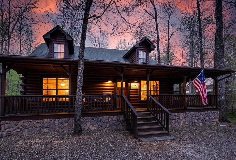 1st image of 32 Fireside Ln