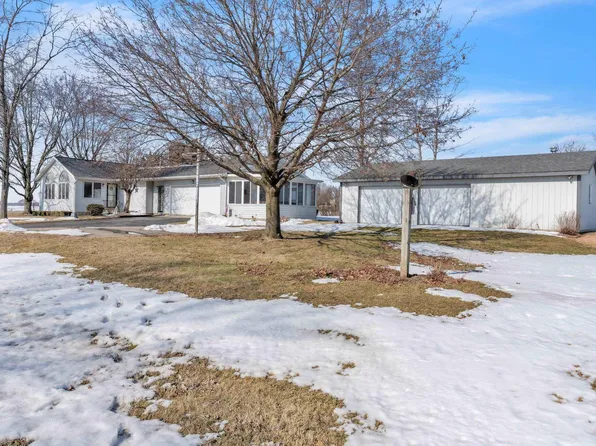 10261 E 100s Rd S, Avilla, IN 46710