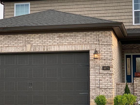 3rd image of 8675 Pebble Creek Dr