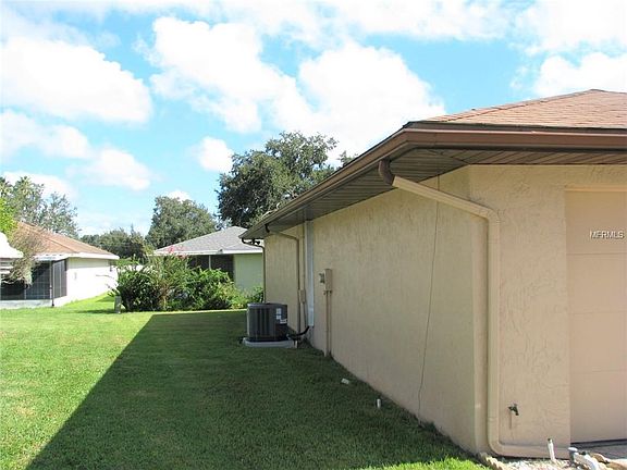 3rd image of 3457 Whitman Ct