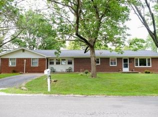 1540 Plainview St, Decatur, IL 62526