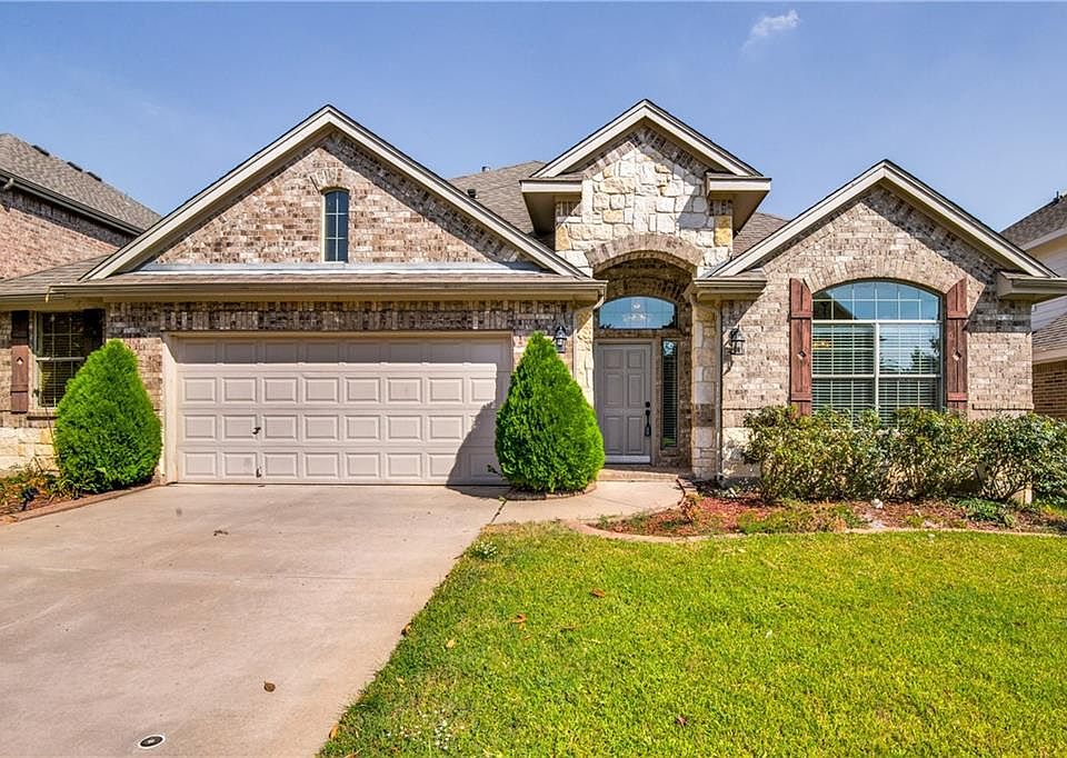 1st image of 222 Barkley Dr