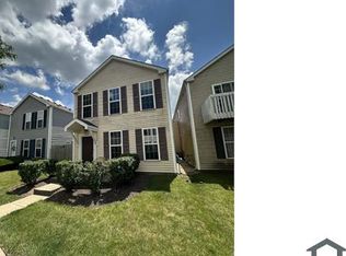 694 Four Seasons Blvd, Aurora, IL 60504