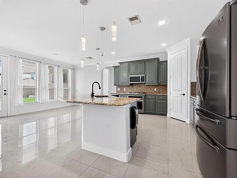 7035 Belle Meadow Ln — Photo 17