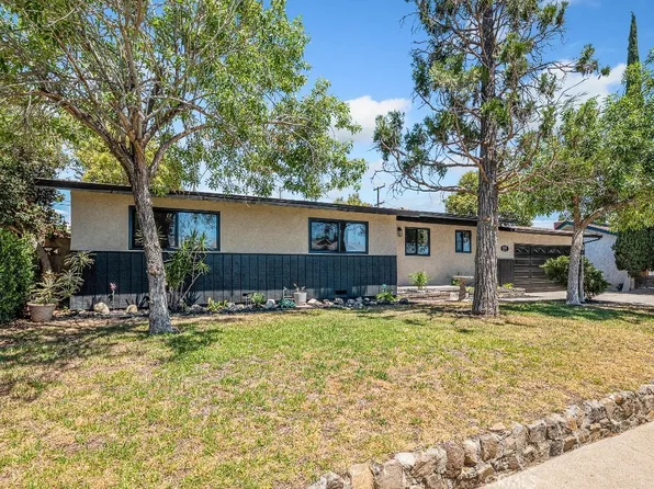 971 N Clifford Ave, Rialto, CA 92376