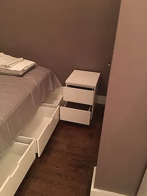 Rented by Nooklyn NYC LLC | media 22