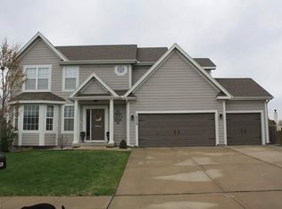 18320 Spruce St, Gardner, KS 66030