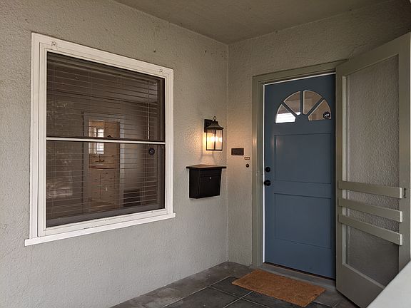 3rd image of 931 36th St