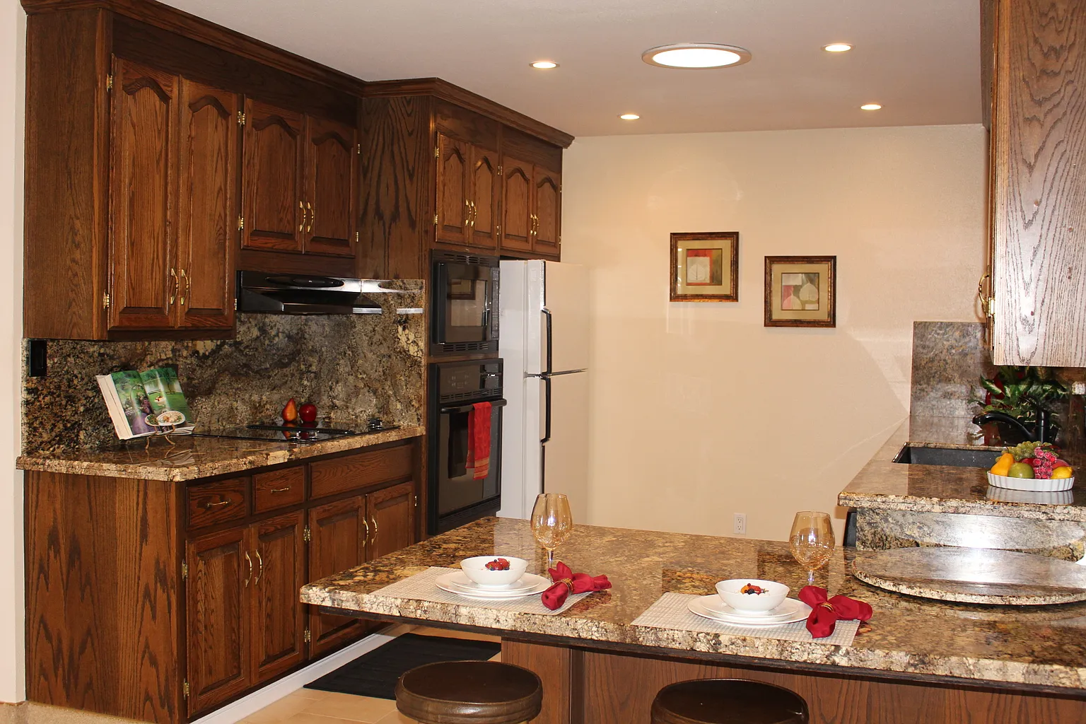 115 Saint Marys Ct photo 1