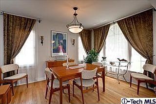 4th image of 1335 Graynold Ave